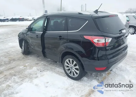 2018 Ford Escape Titanium из США, поврежденный, VIN 1FMCU9J92JUA31050